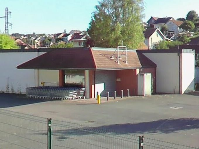 Vente local commercial 889 m² non divisibles