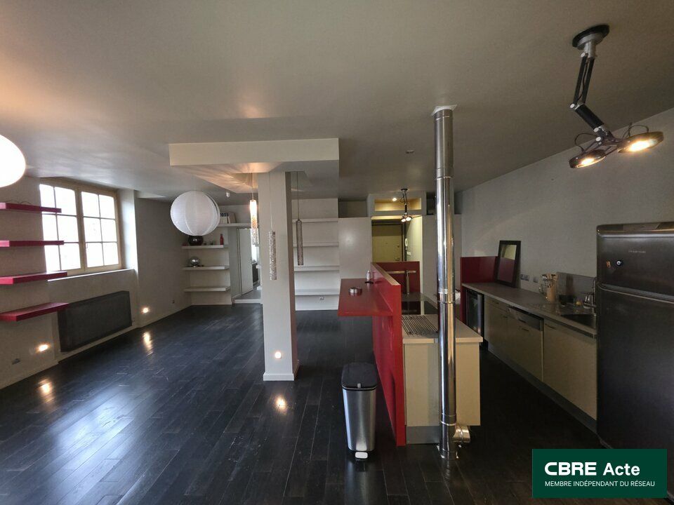 Location bureaux 103.47 m² non divisibles