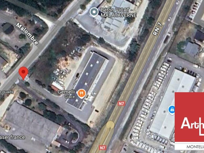 Location local commercial 367 m² non divisibles