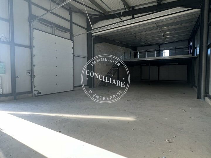 SUD EST TOULOUSE - VENTE ENTREPOT 730M2