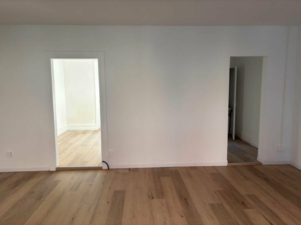 Local commercial entièrement rénové de 43 m² à louer à Belfort