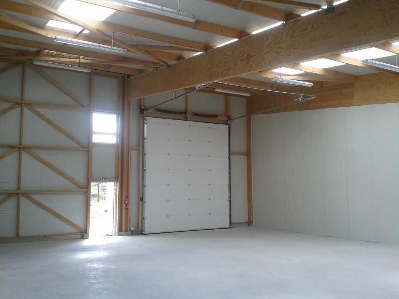 Location local d''activites 175 m² non divisibles