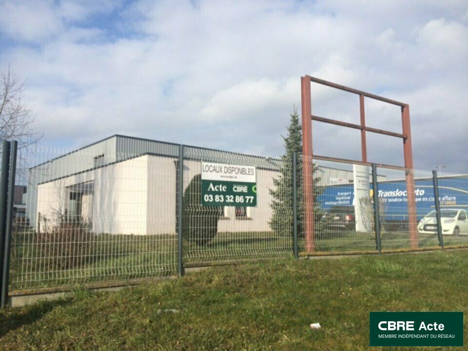 Location local d''activites 530 m² divisibles à partir de 110 m²