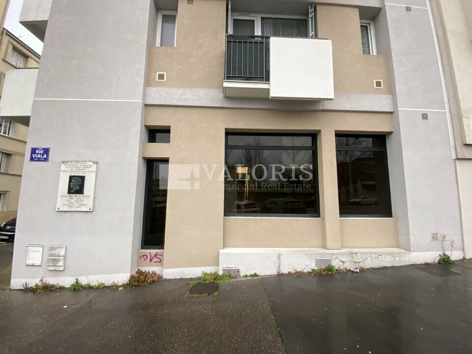 Valoris Real Estate vous propose à la location un local commercial d'une surface de m² au cœur du 3ème arrondissement de Lyon et à proximité immédiate de l'Hôpital Edouard Herriot.
