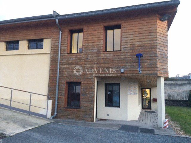 Location bureaux 2000 m² non divisibles