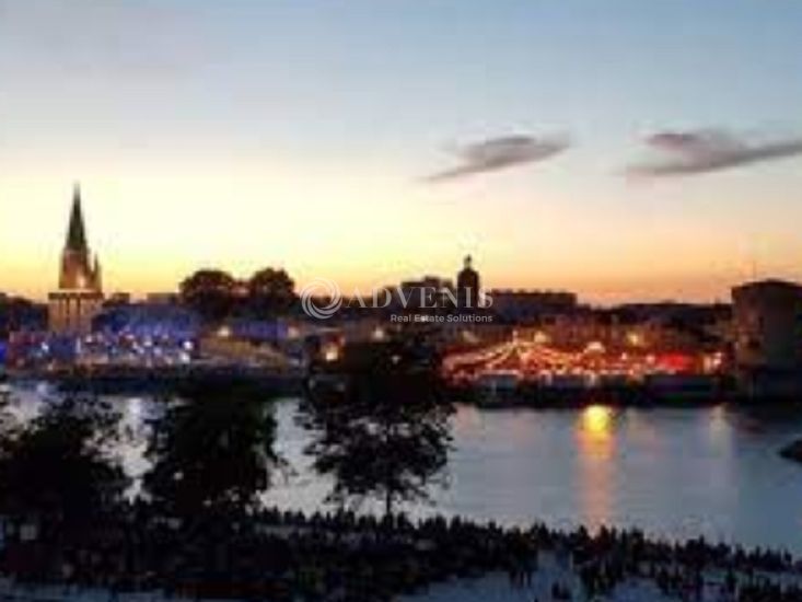 Vente local commercial 480 m² non divisibles