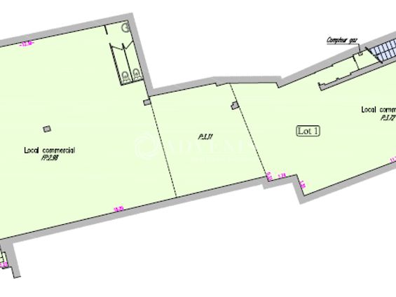 A louer local commercial de 250 m² environ