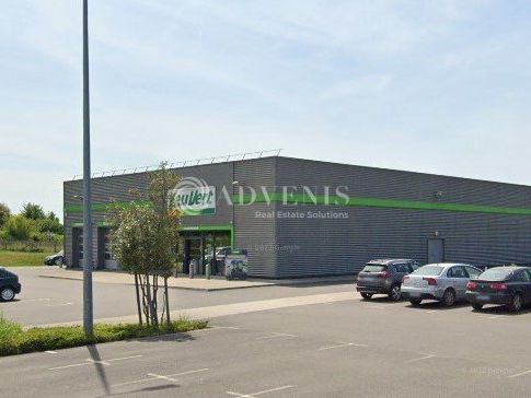 A VENDRE 770 M² FONDS DE COMMERCE ET MURS
