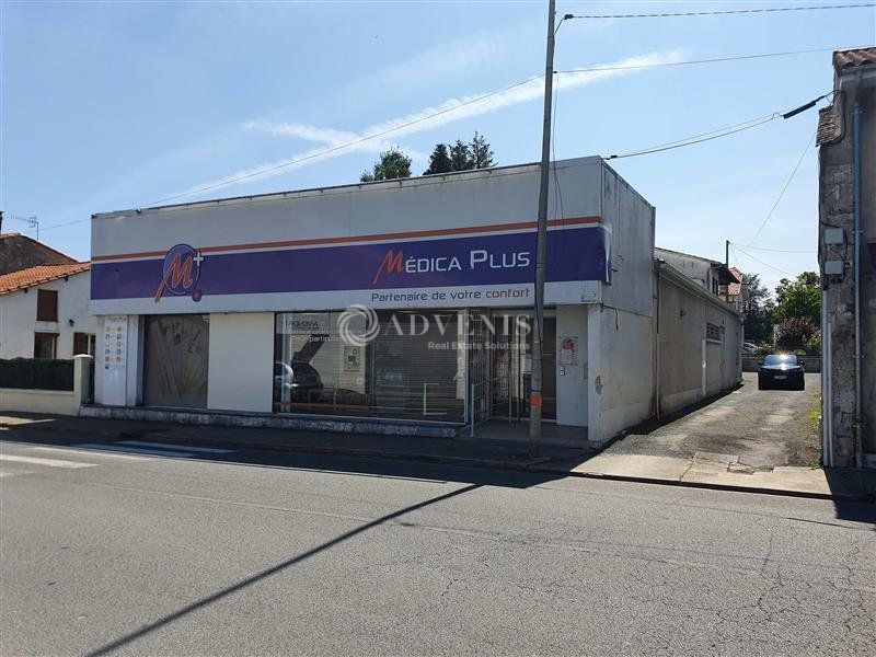 A LOUER LOCAL COMMERCIAL DE 680 M² A RIBERAC