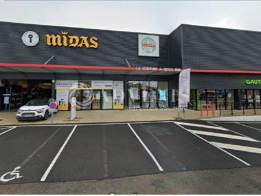 Location local commercial 90 m² non divisibles