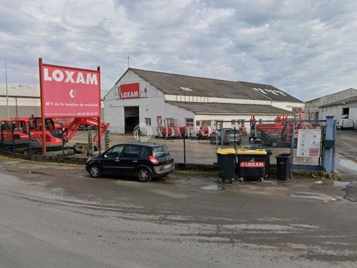 A LOUER ENTREPOT DE 710M² ENVIRON