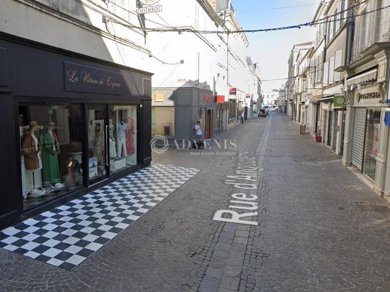 A LOUER CELLULE COMMERCIALE DE 90 M²