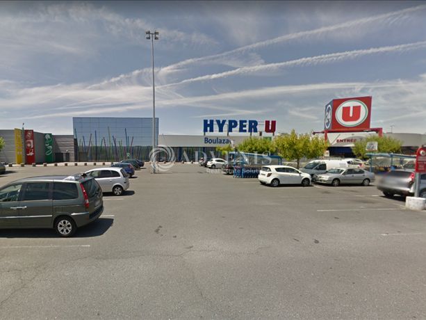 Location local commercial 285 m² non divisibles