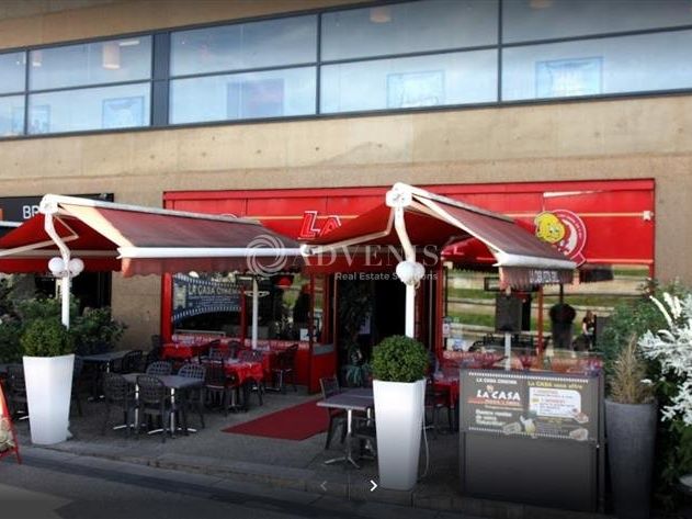 Location local commercial 391 m² non divisibles