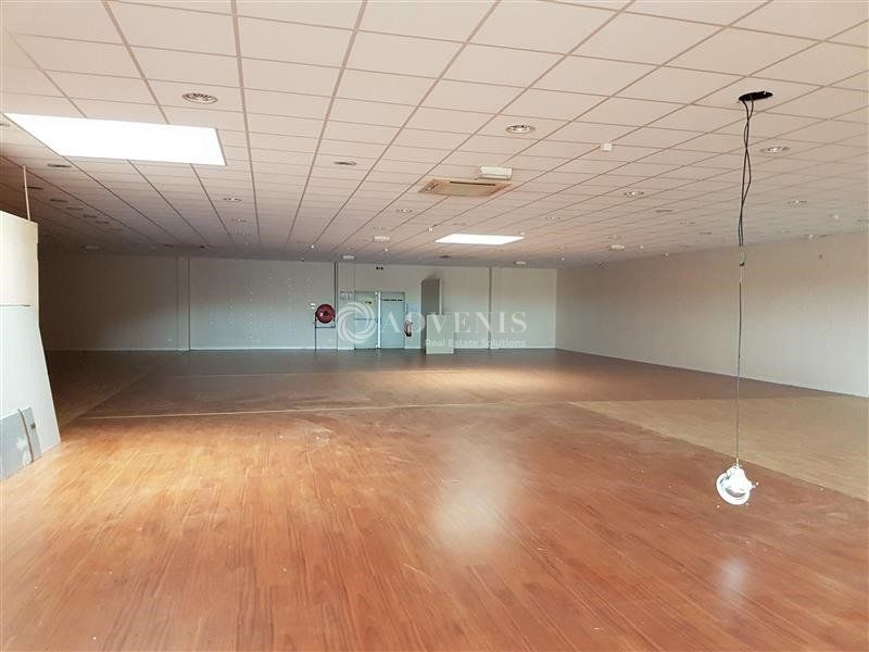 550 m² pour ce local commercial en location à Feytiat