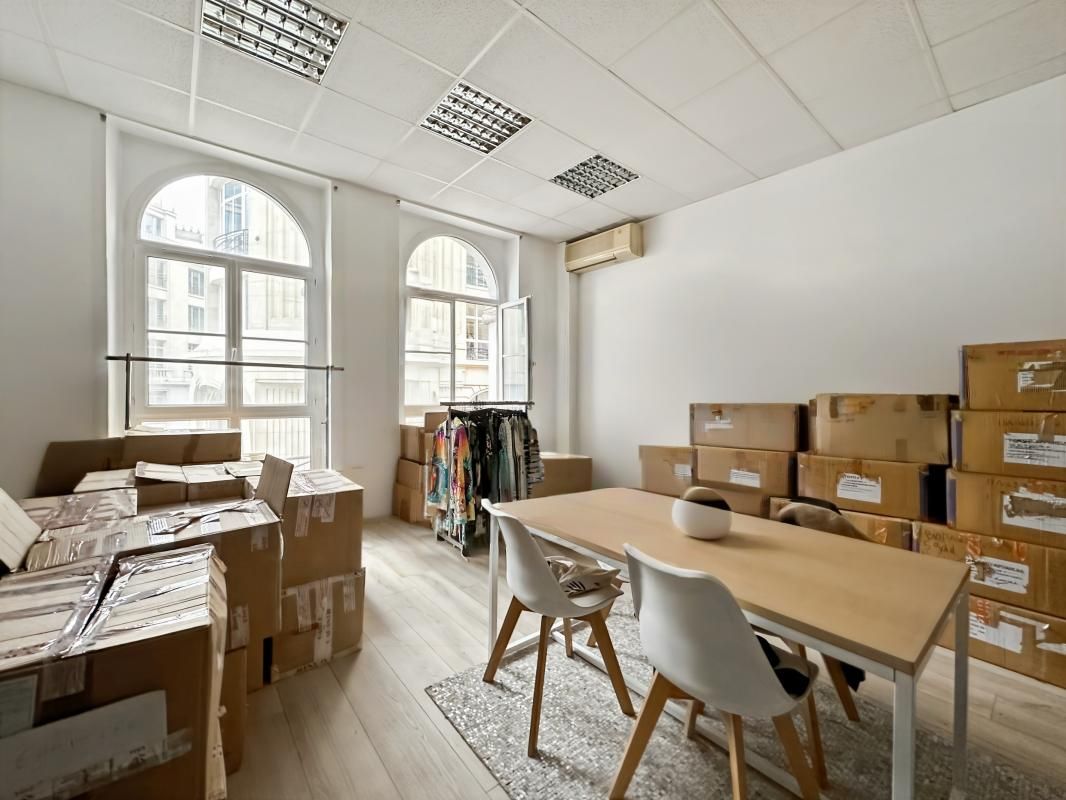 Location bureaux 37 m² non divisibles