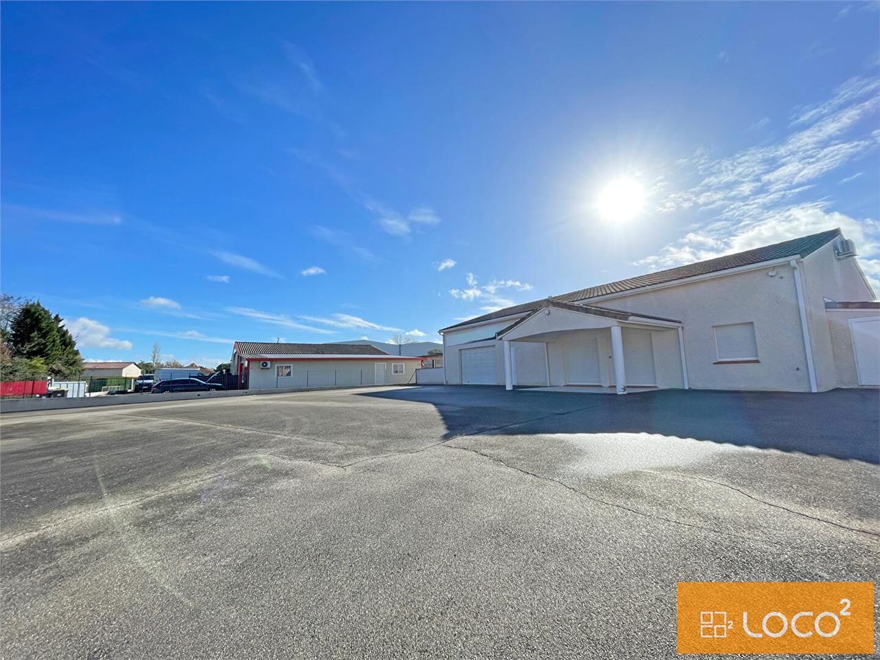 Location local 280.00 m² à PECHBONNIEU