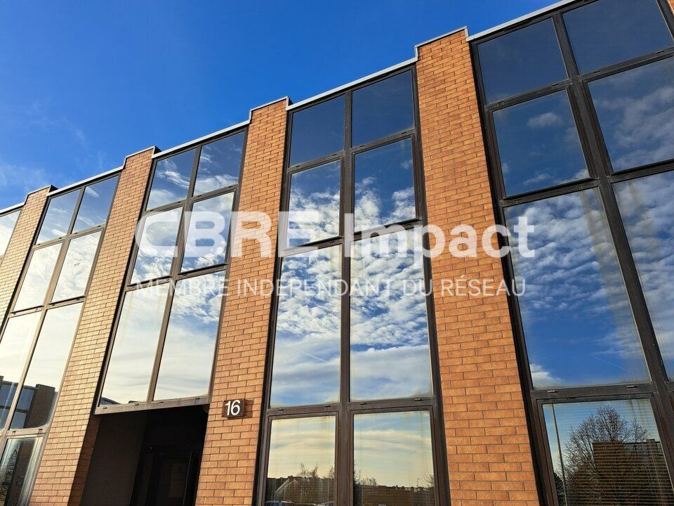 Location bureaux 117 m² non divisibles
