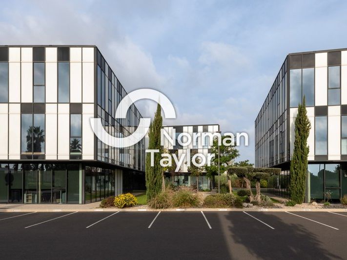 Location bureaux 62 m² non divisibles