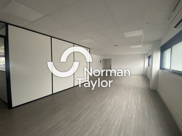 Location bureaux 231 m² divisibles à partir de 108 m²