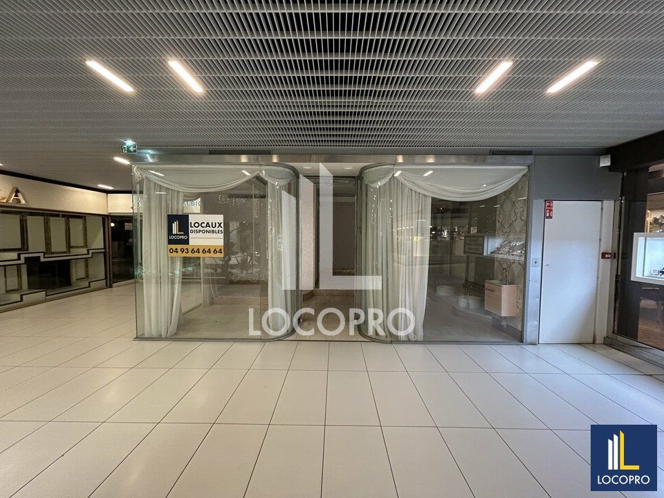 Location local commercial 38 m² non divisibles