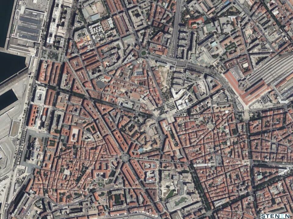 LOCATION LOCAL COMMERCIAL 577 m2 MARSEILLE QUARTIER JOLIETTE