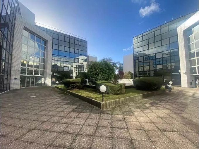 Location bureaux 115 m² à Blagnac
