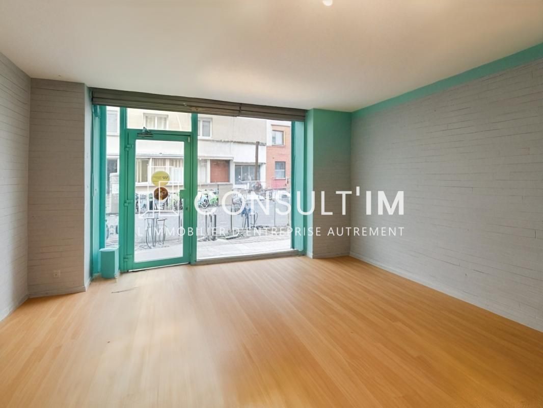 Location local commercial 30 m² non divisibles