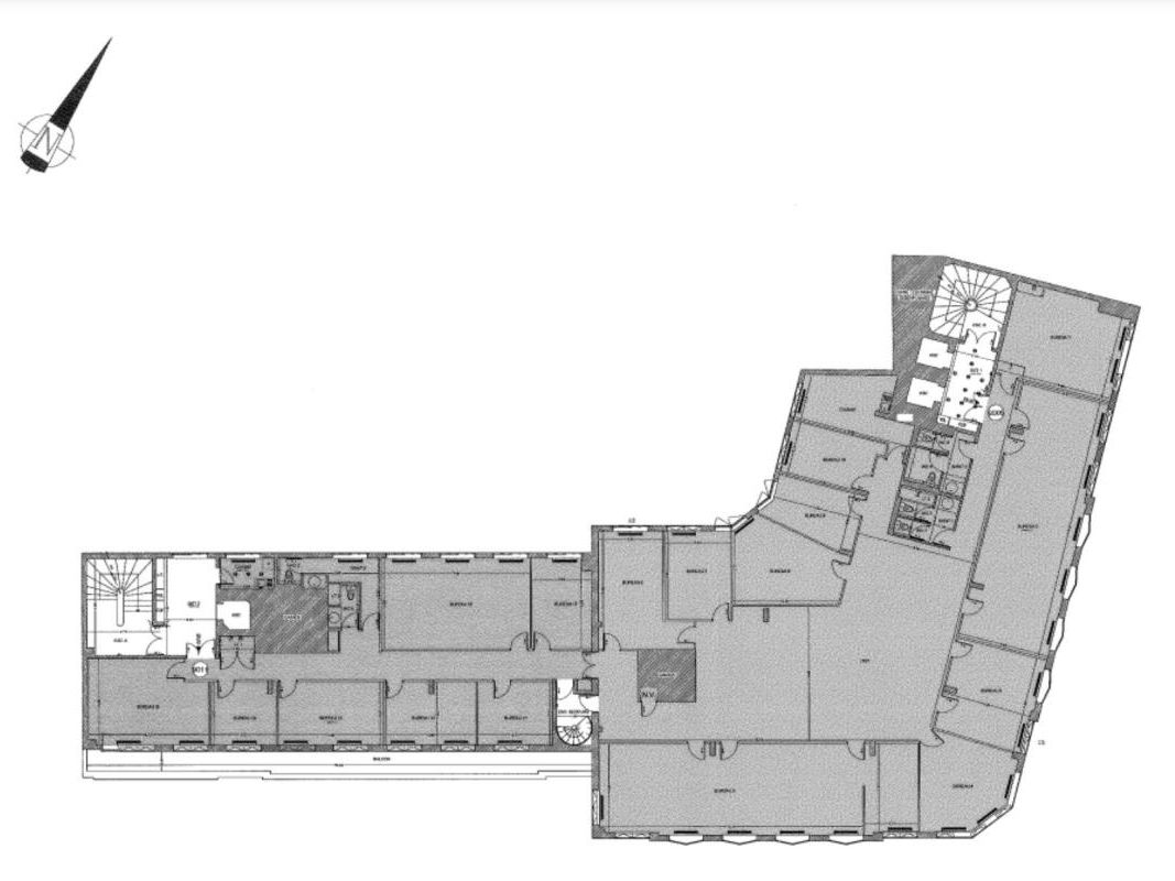 Location bureaux 678 m² non divisibles