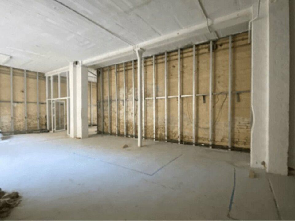 Vente bureaux 214.99 m² non divisibles