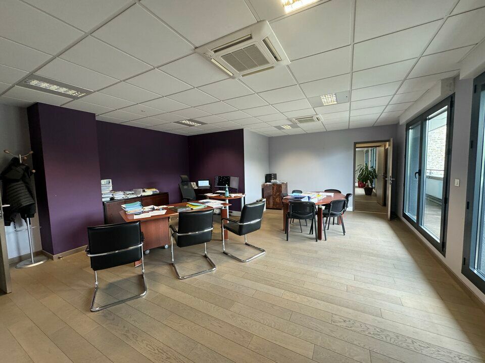 BUREAUX CENTRE VILLE - A VENDRE