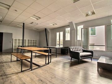 Location bureaux 95 m² non divisibles