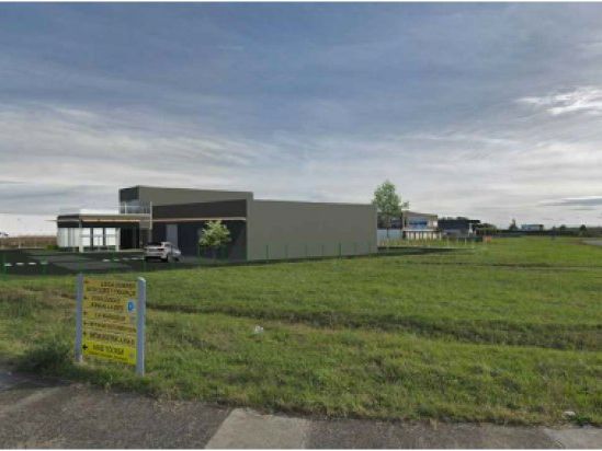 Location local commercial 600 m² à PLAISANCE DU TOUCH