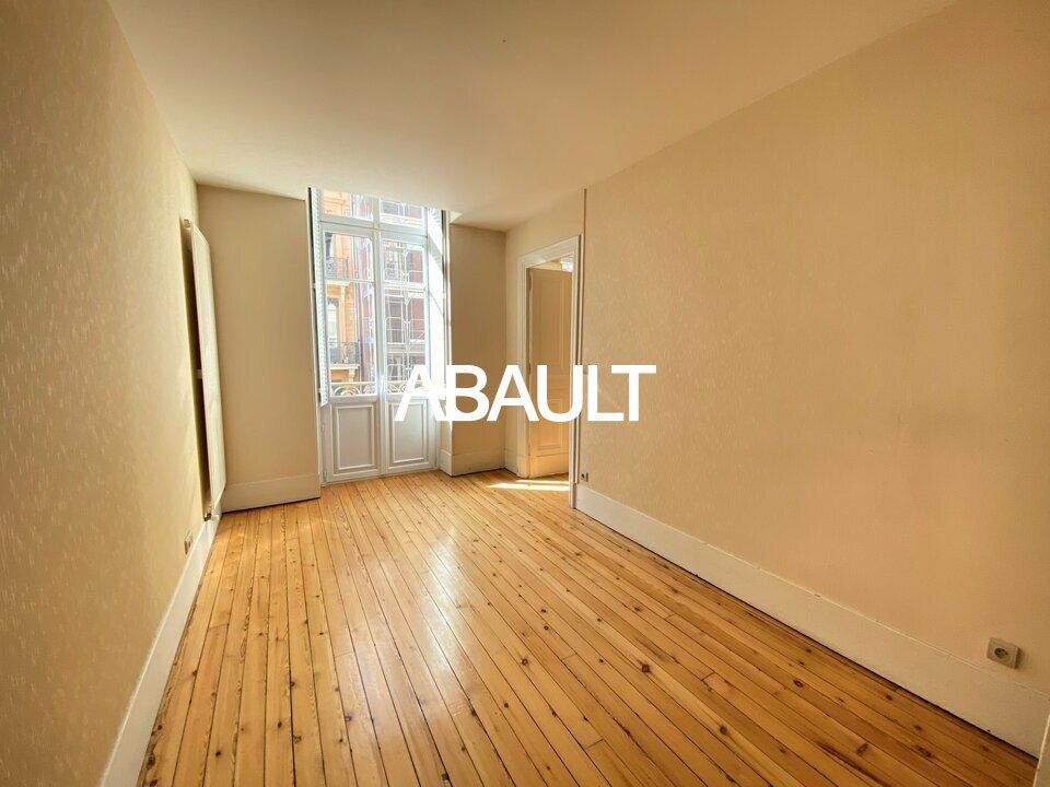 A LOUER BUREAUX 180 M² RUE BAYARD