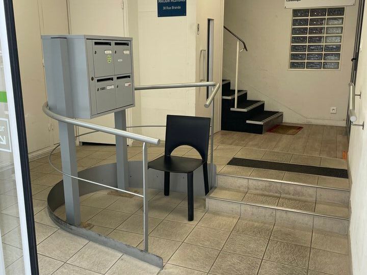 Location bureaux 195 m² non divisibles