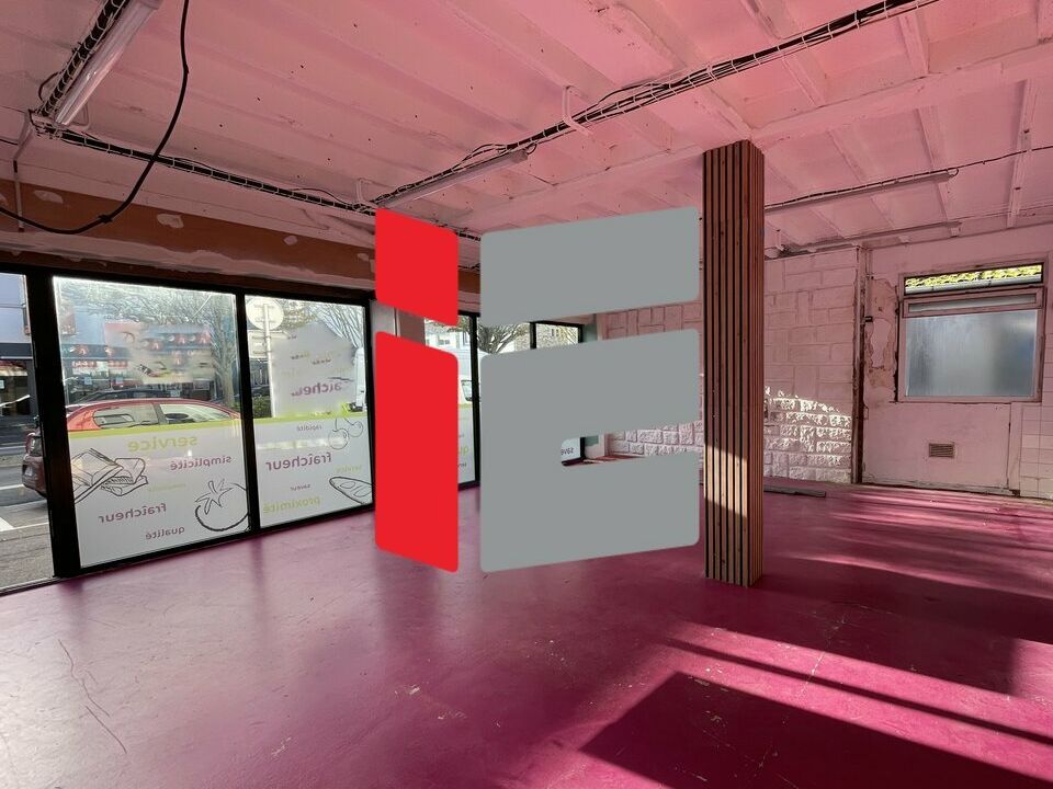 Location local commercial 144 m² non divisibles