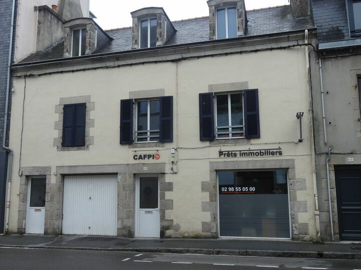 Location local commercial 54 m² non divisibles