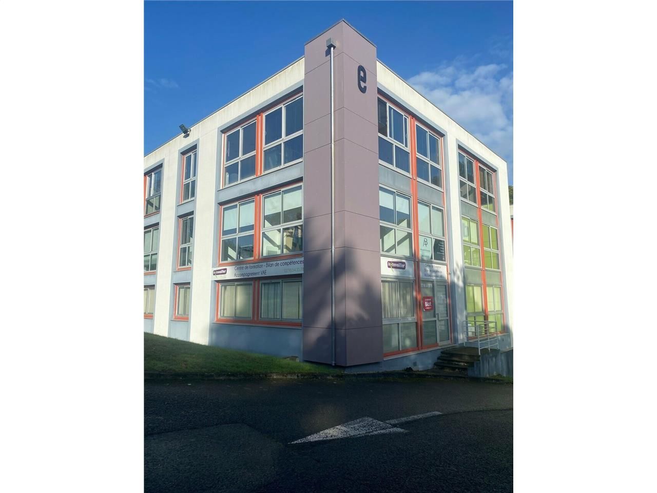 Vente bureaux 44.31 m² non divisibles