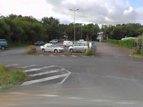 vastes locaux d'actvité