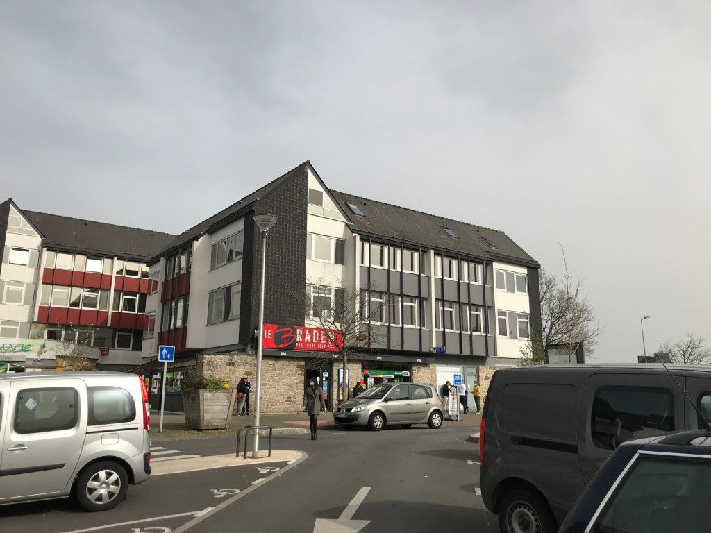Vente bureaux 830 m² non divisibles