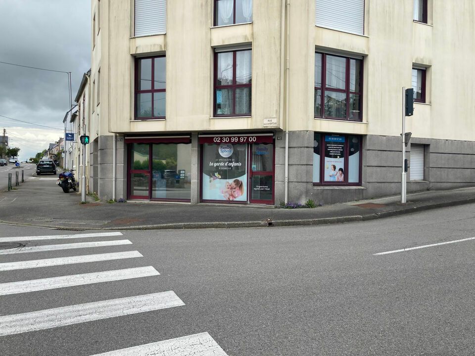 Location local commercial 58 m² non divisibles
