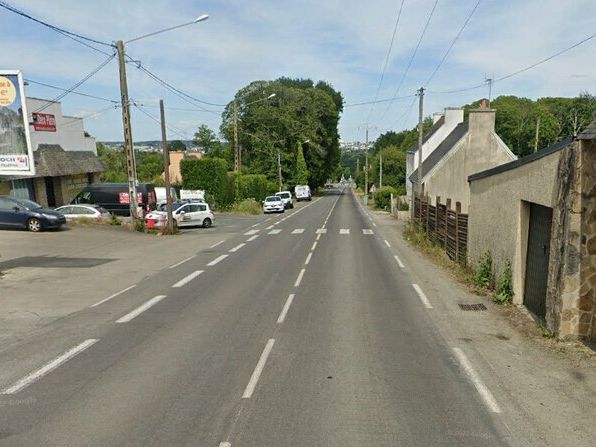 Location local d''activites 150 m² non divisibles