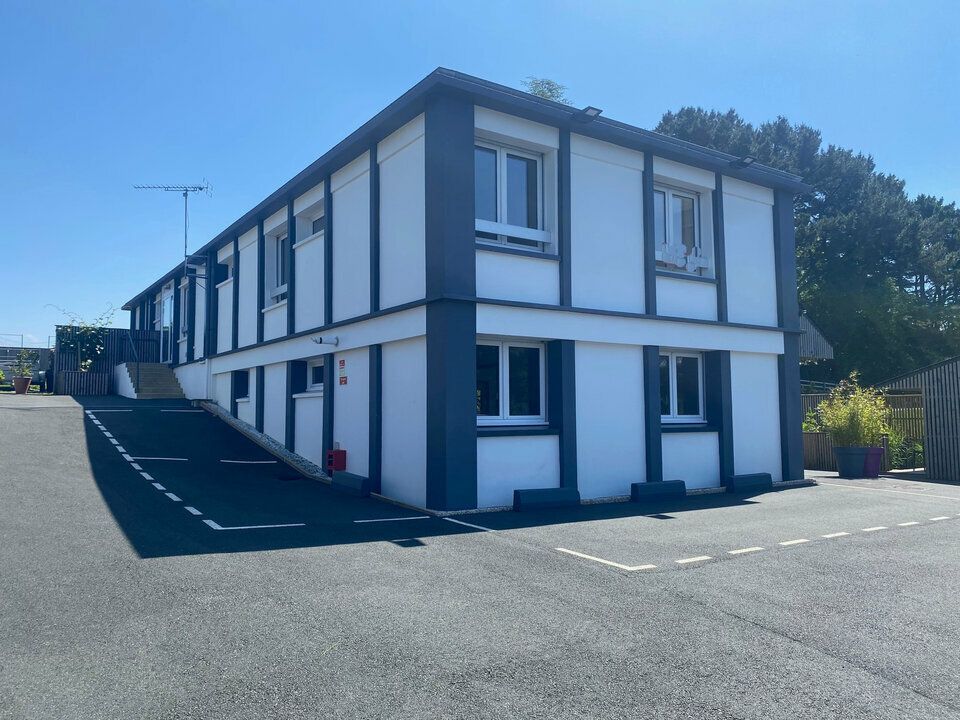 Location bureaux 200 m² non divisibles