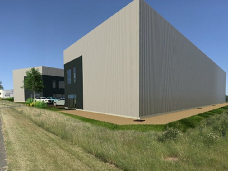 LOCATION – LOCAL D'ACTIVITÉ – 179.87M² – ETRELLES