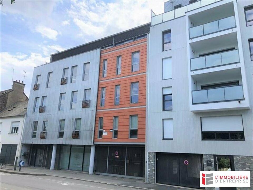 LOCATION – BUREAUX – 143 M² – RENNES OUEST