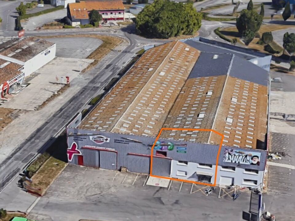 Location bureaux 325 m² non divisibles