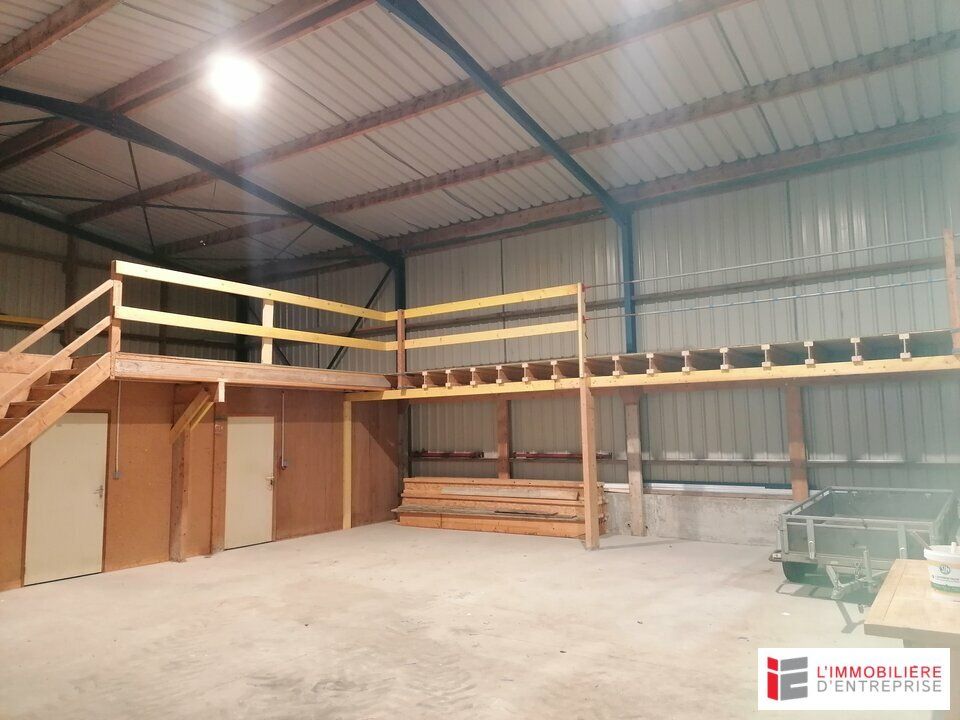 LANNION, ZA KERAMPICHON : LOCATION LOCAL D ACTIVITE  316 m²
