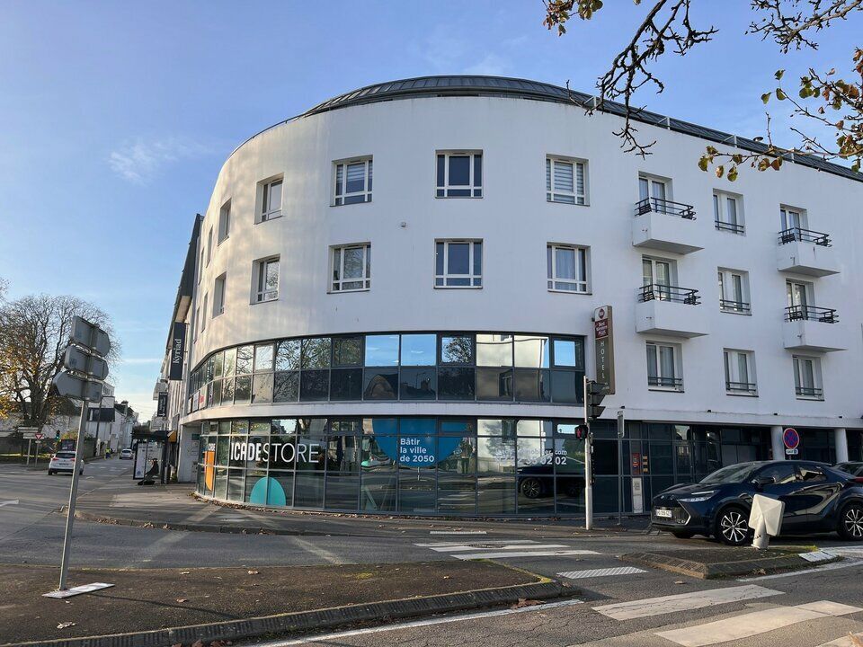 A LOUER - BUREAUX - VANNES