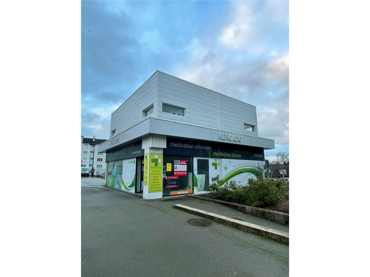 Vente local commercial 190 m² non divisibles