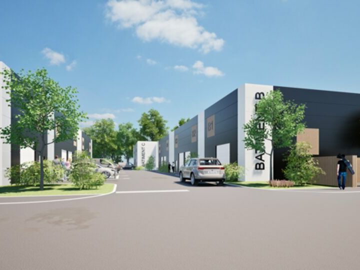 Vente local d''activites 2000 m² divisibles à partir de 125 m²